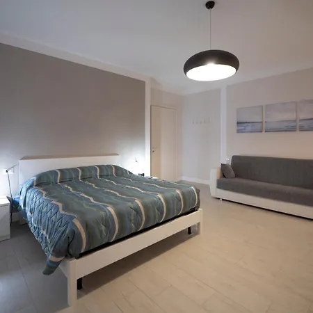 Le Rondini C Apartman