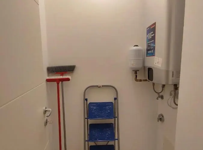 Le Rondini C 인트라